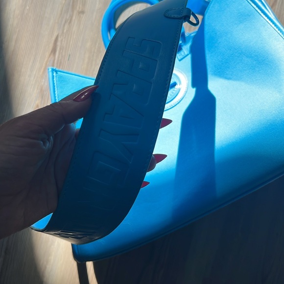 SPRAYGROUND tote - Picture 3 of 5